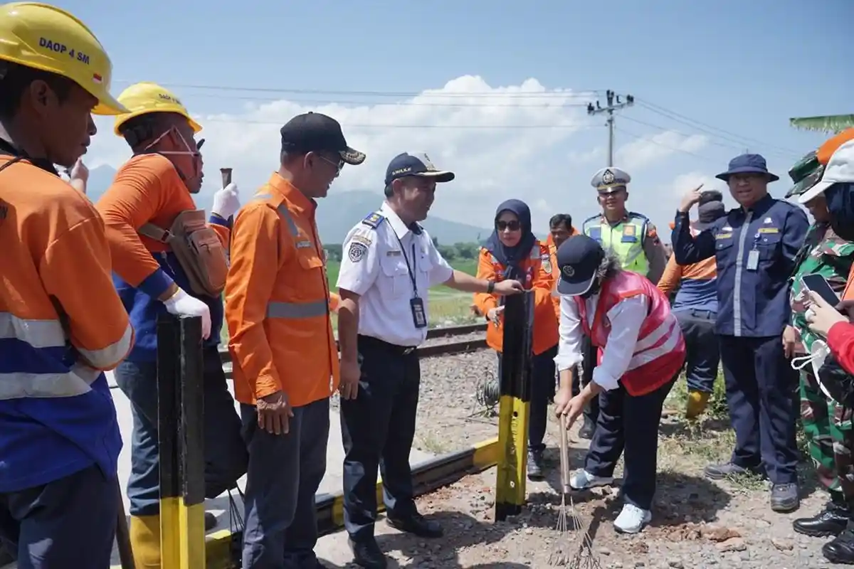 Perlintasan Sebidang Liar di Petak Jalan Tuntang-Ambarawa Ditutup