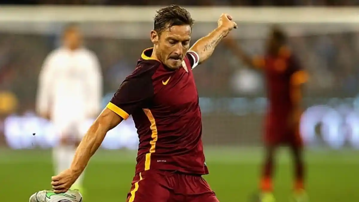 Rudi Garcia: AS Roma Beruntung Punya Francesco Totti