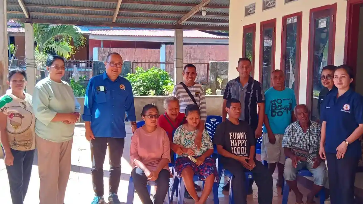 Siapkan Program Pemberdayaan Winston Rondo Kunjungi Forum Disabilitas Desa Mata Air - Pos-kupang.com