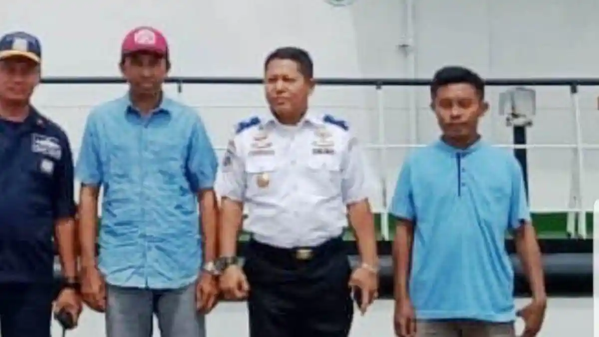 Mesin Rusak,  KM Lady Nathalia yang Hendak ke Makassar Terombang-ambing di Laut