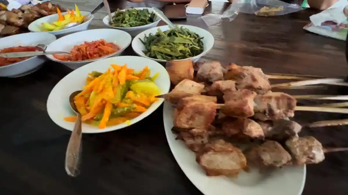 Kuliner Ragey Kawangkoan, Jajal Selera Khas Minahasa
