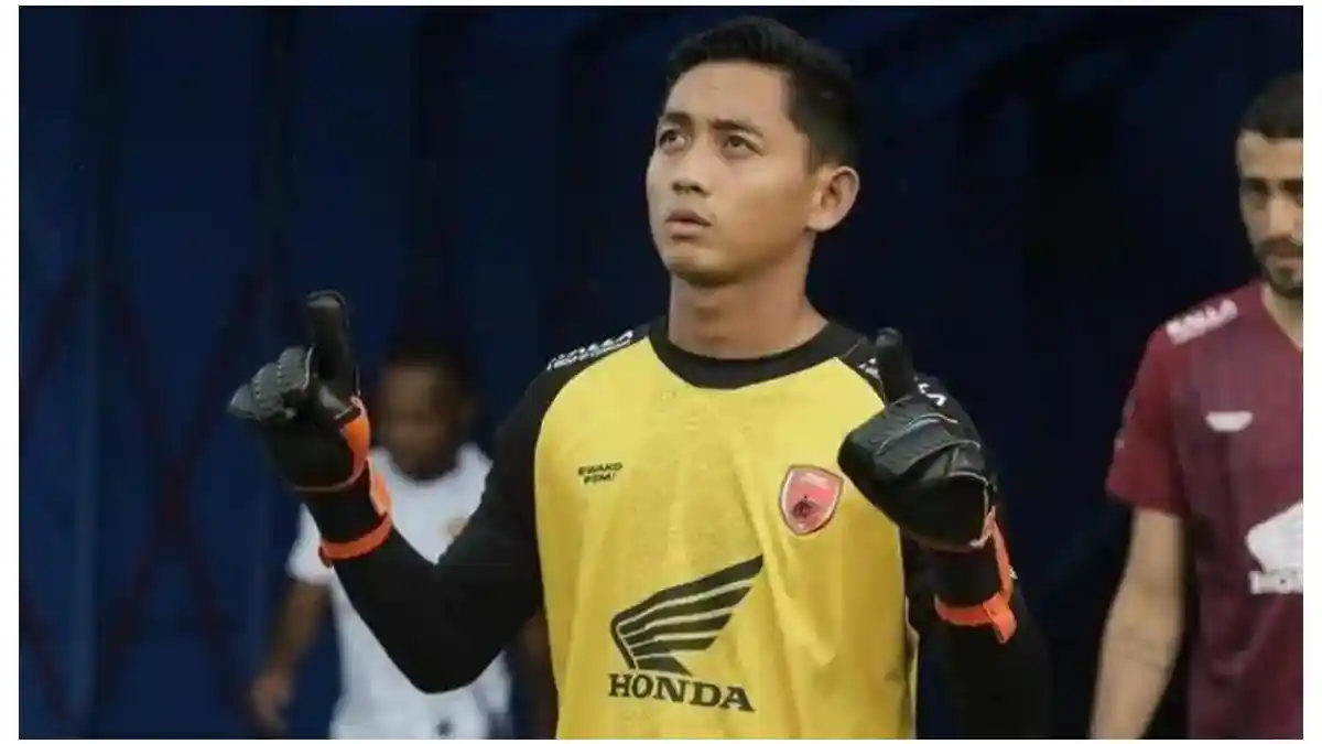 Kontrak dengan PSM Makassar Habis dan Diisukan ke Persebaya, Ini Jawaban Kiper Reza Arya