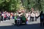 Menara Buah Lokal Tinggi 1,2 Meter Dipamerkan Saat Defile, Kadis: Ini Pesan Tersirat