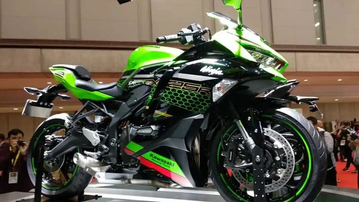 Perkiraan Harga OTR Kawasaki Ninja ZX-25R alias Ninja 250 4 Silinder