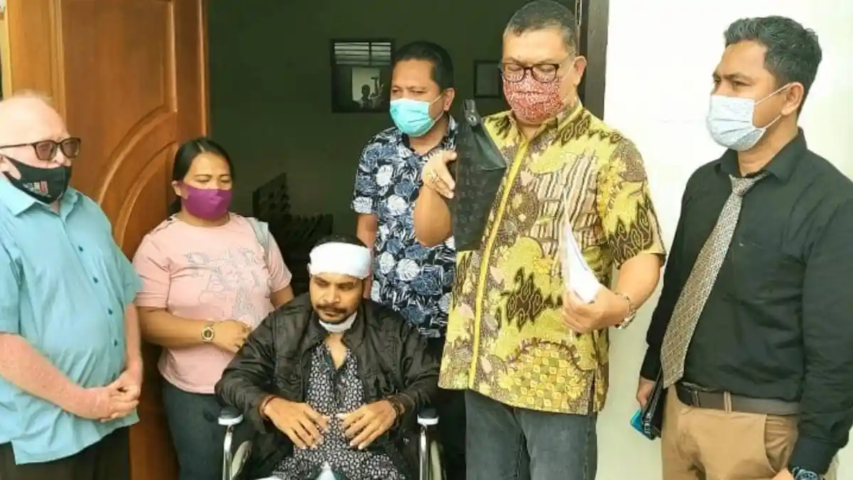 Digugat Rp 7,7 M karena Cacat Seumur Hidup, Eman Cs Malah Tawarkan Chrissolid Kembali Jadi Nakon