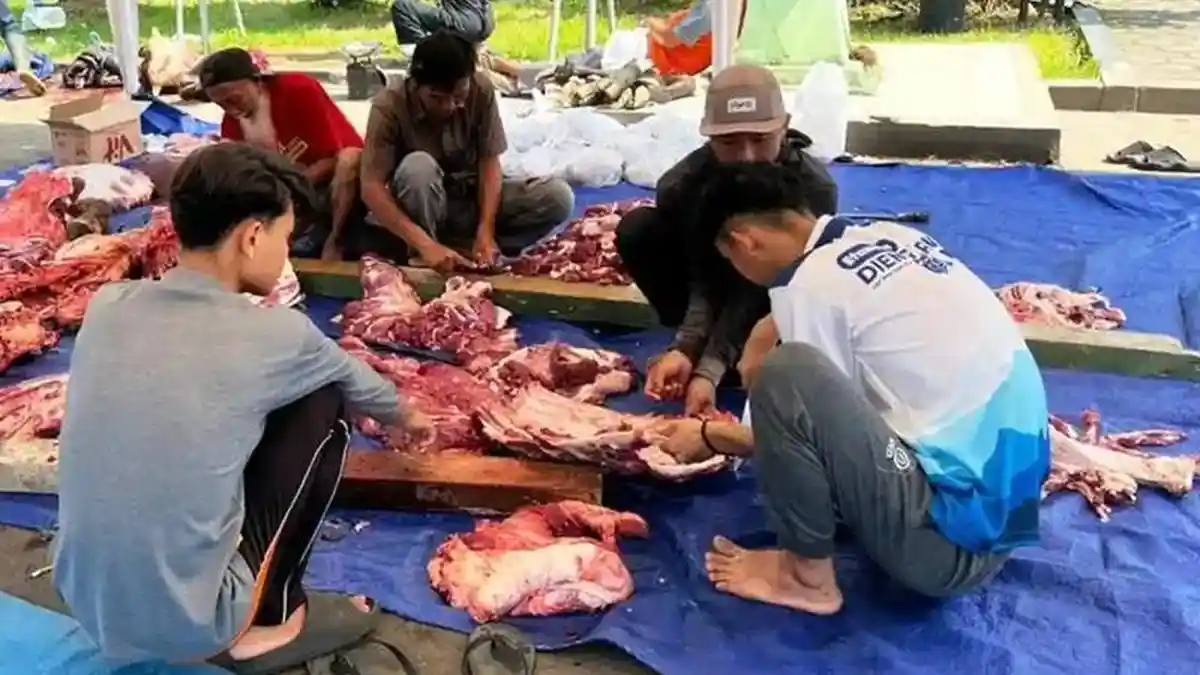 Pemkab Wonosobo Ajak Warga Kurangi Sampah Plastik saat Kurban
