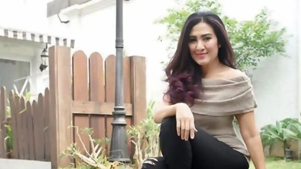Liza Natalia Bagikan Rahasia Awet Muda di Usia 41 Tahun