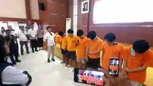 TAWURAN-LIVE-MEDSOS-Kapolres-Metro-Bekasi-Kom.jpg
