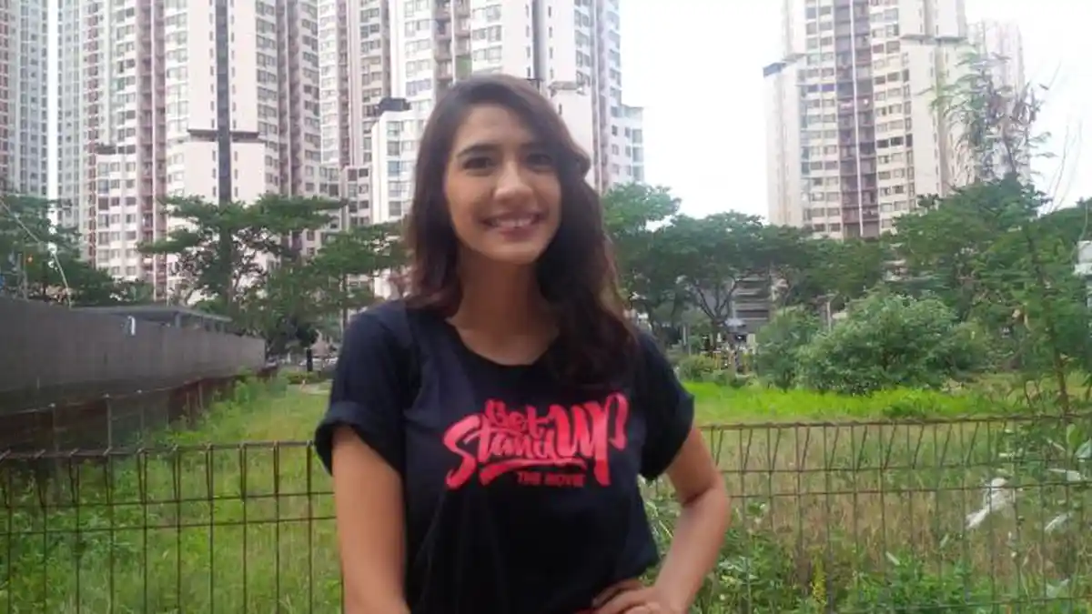 Di Luar Skenario, Artis Babe Cabita Cium Kening Acha Sinaga