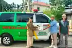 Baznas Sijunjung Serahkan Ambulans pada UPZ Masjid Agung Al Madani Kamang Baru Sijunjung