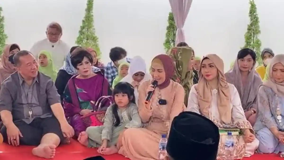Venna Melinda Langsung Gelar Syukuran Pasca Digugat Cerai Ferry Irawan