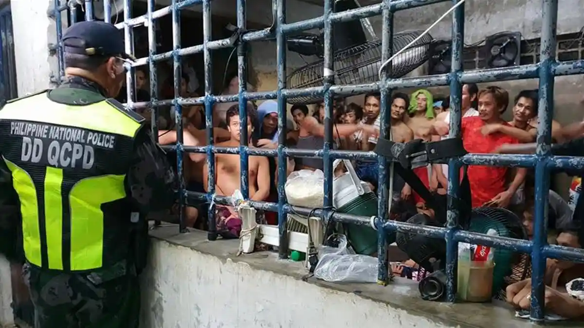 Ribuan Gelandangan Jalanan Di Filipina Ditangkap