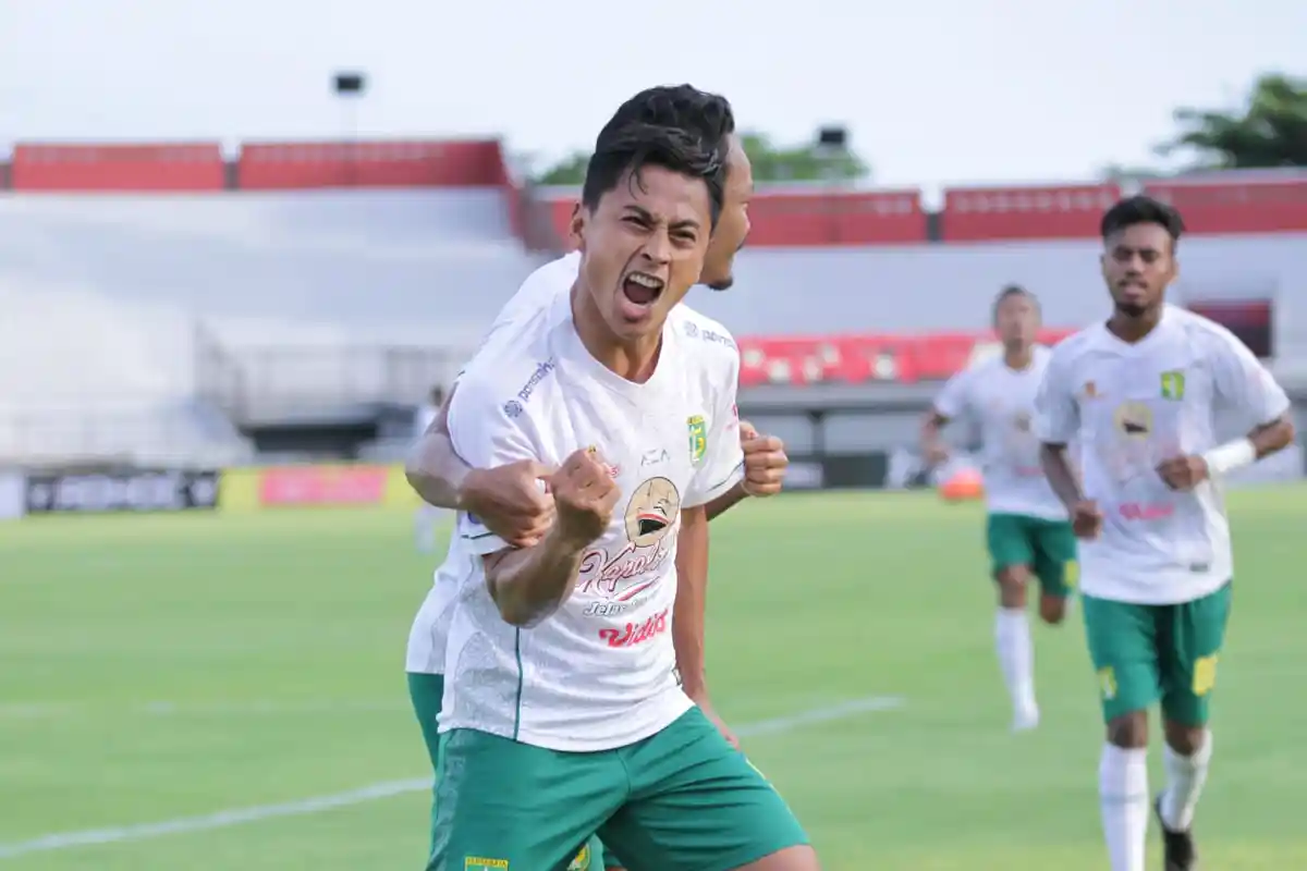 KABAR TRANSFER: Arema FC Tak Kunjung Gaet Samsul Arif, akan Disamber Persis Solo?