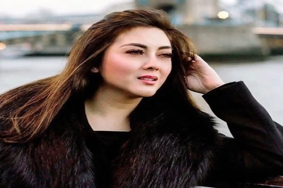 Dhena Devanka Ungkap Barang yang Dibawa Jonathan Frizzy Ketika Pulang ke Rumah