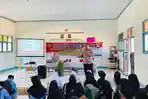Sat Binmas Polres Melawi Gelar Sosialisasi Bijak Bermedia Sosial di SMA Negeri 1 Pinoh Utara