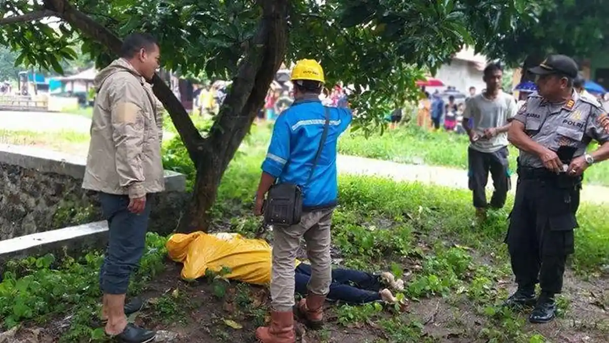 Warga Indramayu Ini Tewas Tersengat Aliran Listrik Tegangan Tinggi