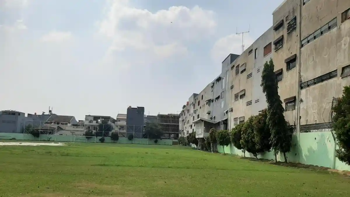 Stadion VIJ Petojo, Lapangan Bolanya MH Thamrin