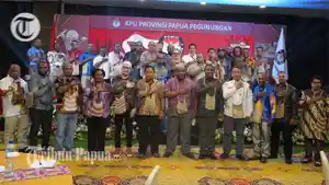 Ratusan-komisioner-serta-staf-Komisi-Pemilihan-Umum-KPU-Provi.jpg