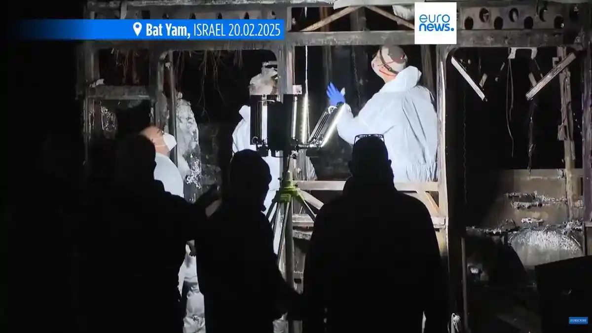 3 Bus Kosong Meledak di Bat Yam Dekat Tel Aviv, Kota Lumpuh