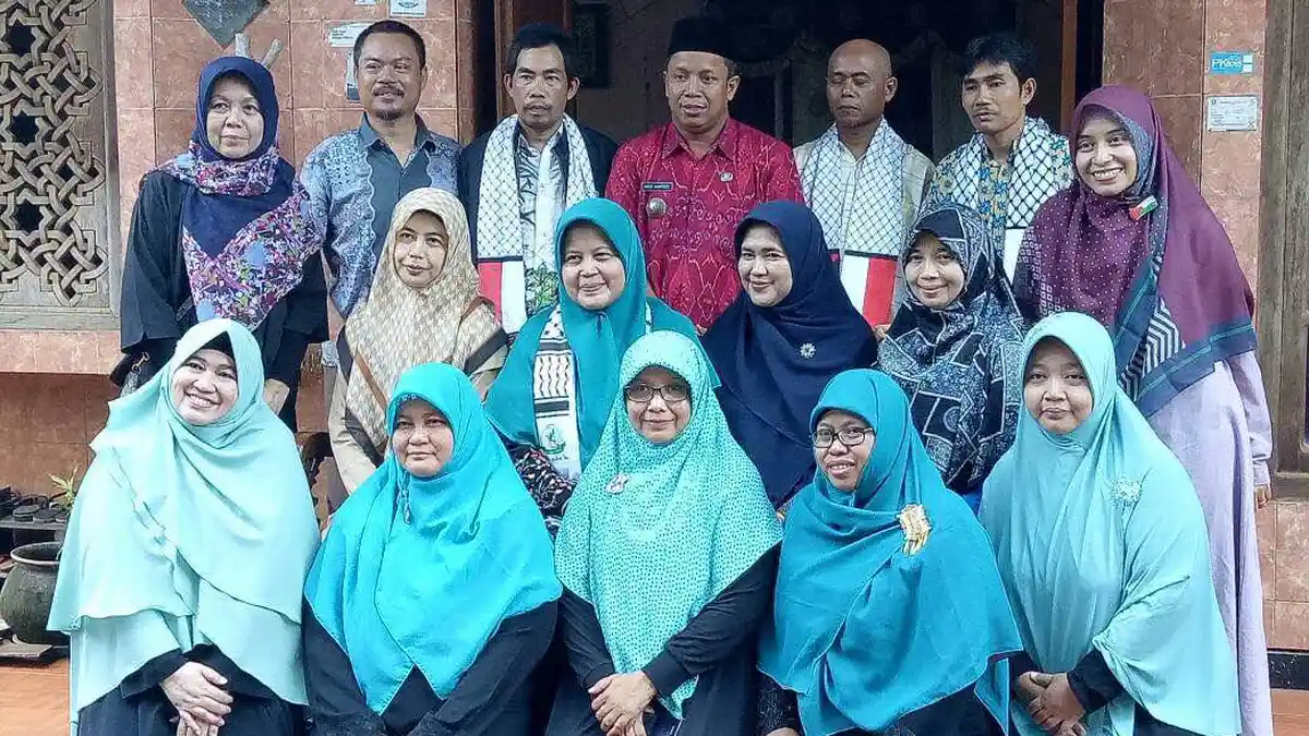 Replika Mimbar Masjid Al-Aqsa Palestina Buatan Orang Jepara