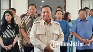 Prabowo-Kunjungi-SBY-di-Pacitan-Calon-Presiden-Prabowo-Subianto-menemui-sby.jpg