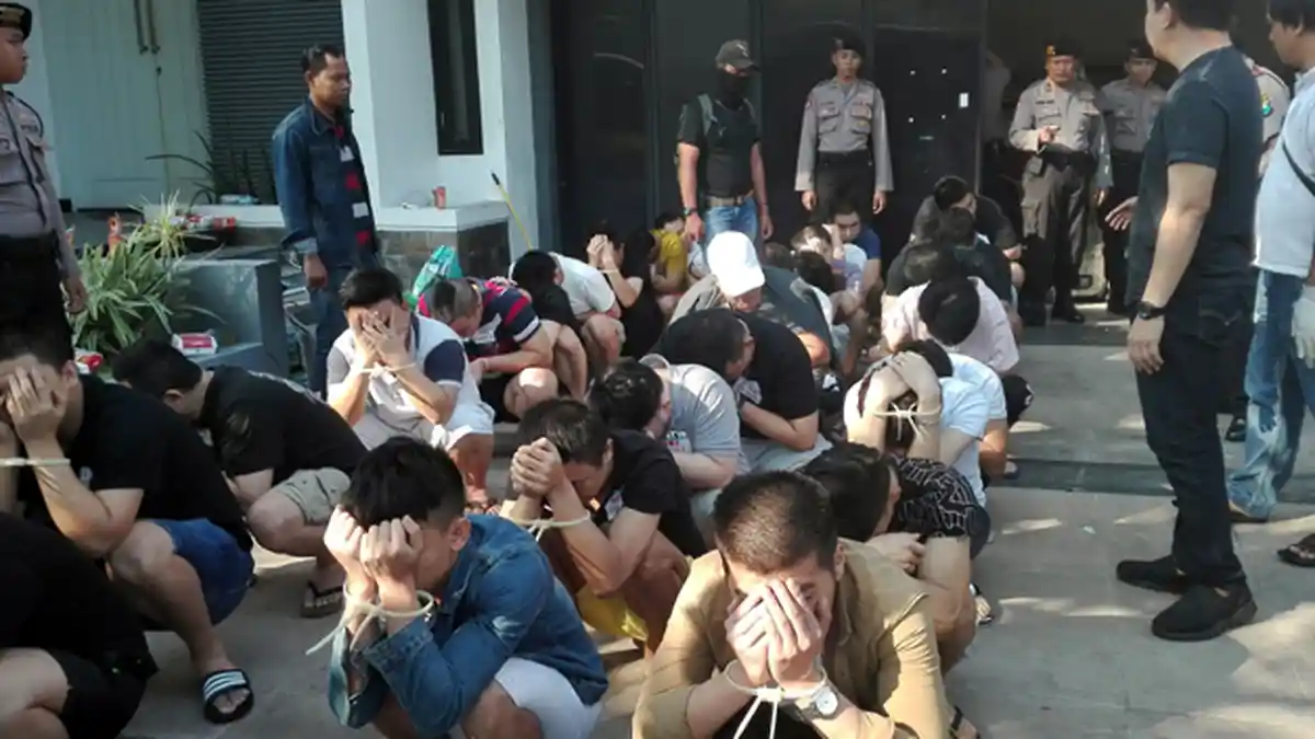 93 WNA yang Terlibat Penipuan Online Dideportasi Pagi Ini