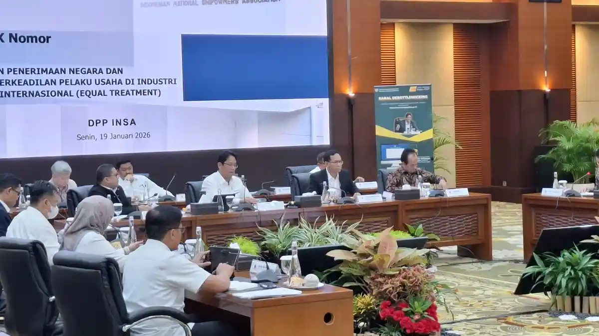 Menkeu Purbaya Buka Sidang Aduan Kanal Debottlenecking, Bahas Masalah Pelayaran dan Beras