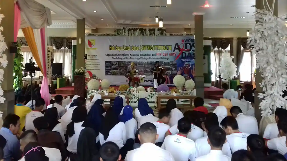Orang Dalam Usia Produktif Lebih Rentan Terjangkit Virus HIV dan AIDS