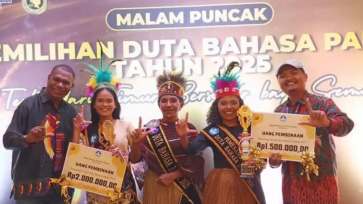 Tiga Mahasiswi Unipa Tampil Sempurna di Final Pemilihan Duta Bahasa Papua 2025