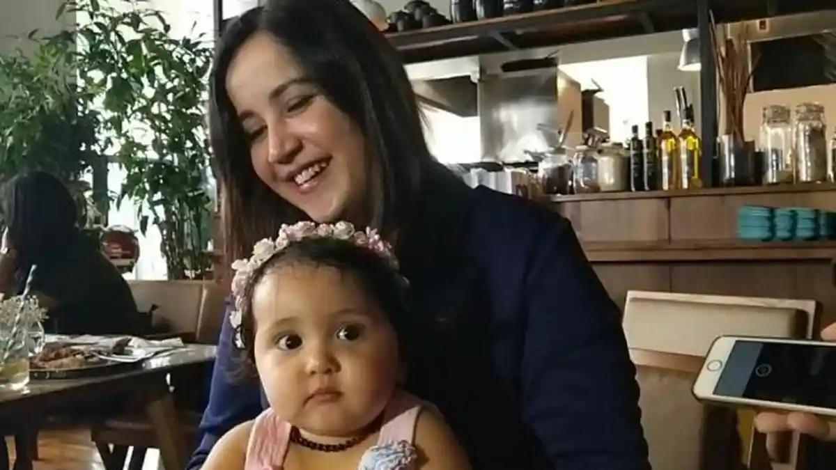 Gemas Peluk Anaknya, Andi Soraya: Kayak Peluk Guling