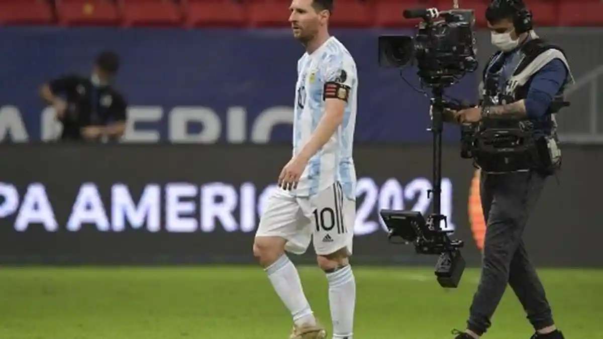 Messi Marah Besar ke Wasit Usai Merasa Dicurangi pada Laga Melawan Peru