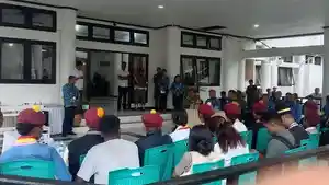 GANTI-TTU-di-Kantor-Bupati-TTU.jpg