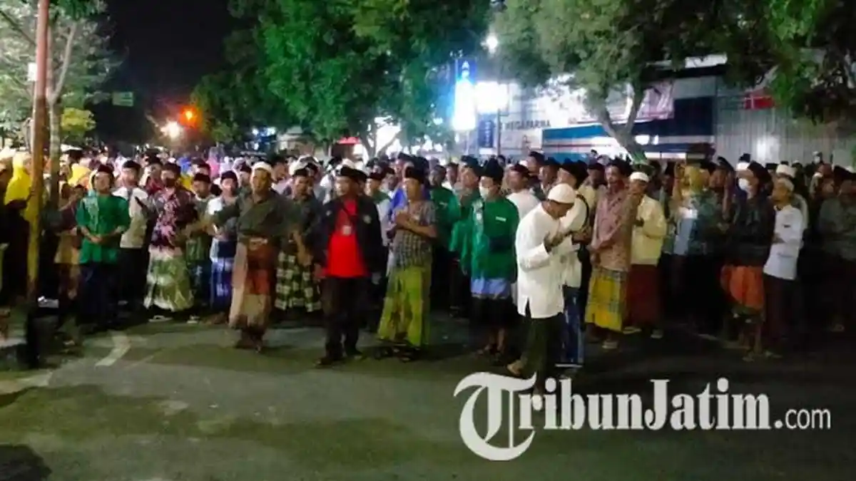 BREAKING NEWS - Habib Yusuf Alkaf Ditangkap Polisi Terkait Dugaan Pencabulan Anak di Bawah Umur
