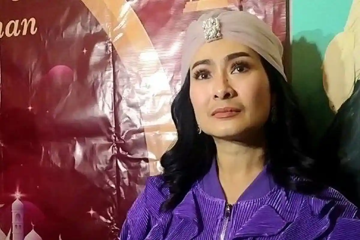 Iis Dahlia Minta Devano Danendra dan Salshadilla Juwita Memperbanyak Ibadah Selama Ramadhan