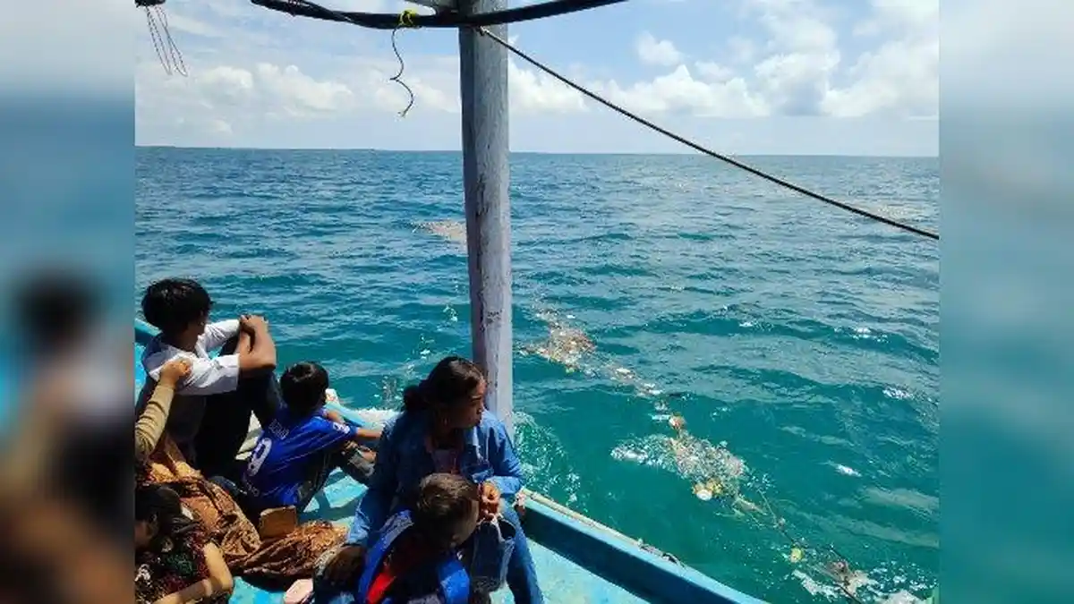 Warga Pantai Utara Indramayu dan Cirebon Diimbau Waspada Bahaya Angin Kencang