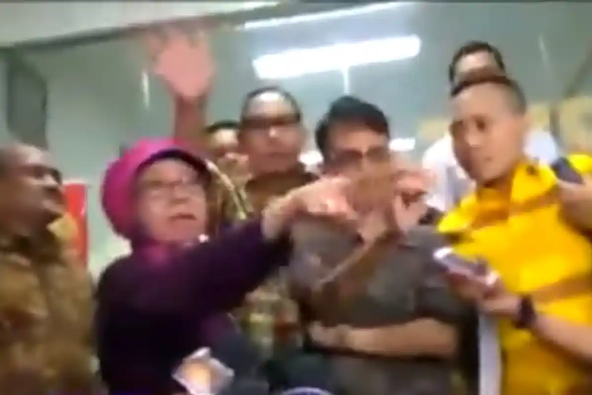 Ibunda Kiswinar Langsung Melotot dan Tunjuk Wartawan Saat Ditanya Soal ini