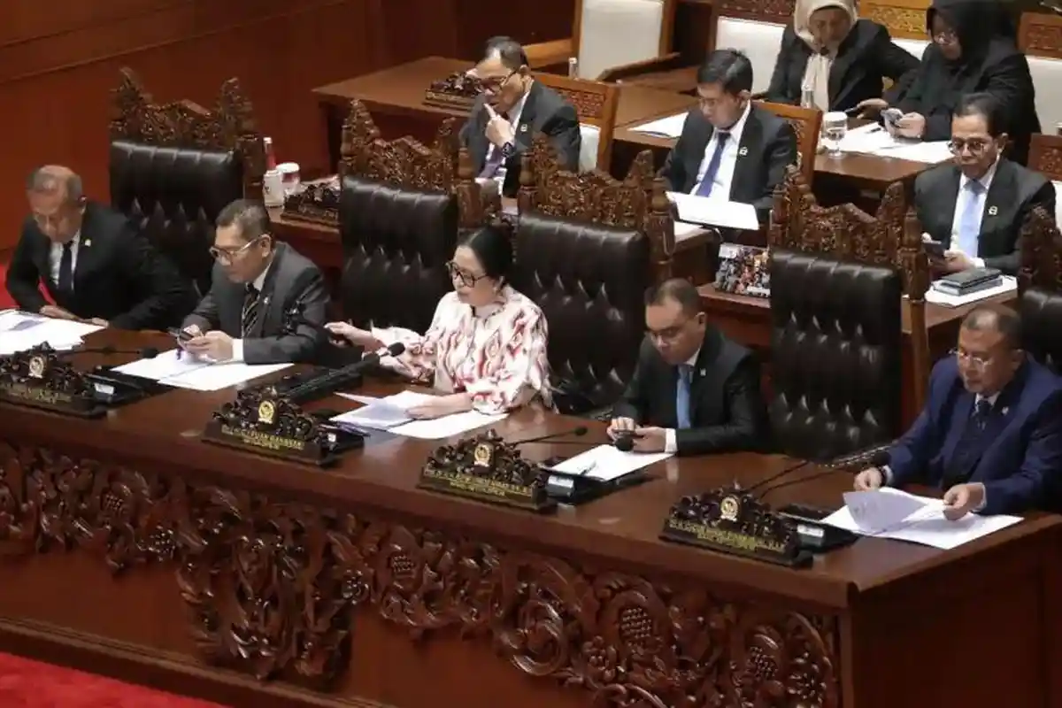 Di Tengah Gelombang Penolakan, Kejagung–Polri–MA Bertepuk Tangan Sambut Pengesahan KUHAP Baru