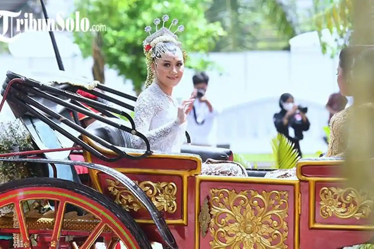 RUNDOWN Acara Kirab Pengantin dan Tasyakuran Pernikahan Kaesang-Erina di Solo