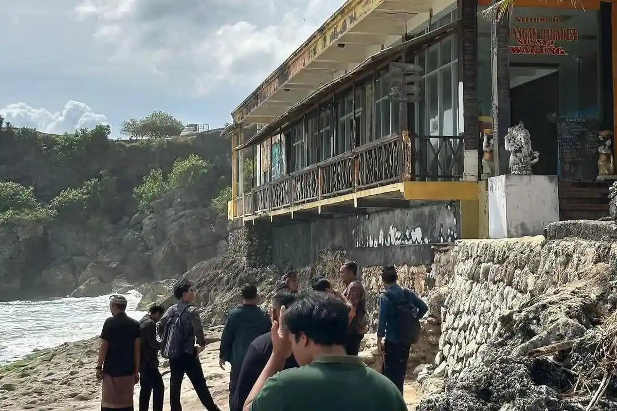 TEGAS! Pemprov dan DPRD Bali Bahas Ranperda Perlindungan Pantai  dan Sempadan di Bali, Koster Sindir