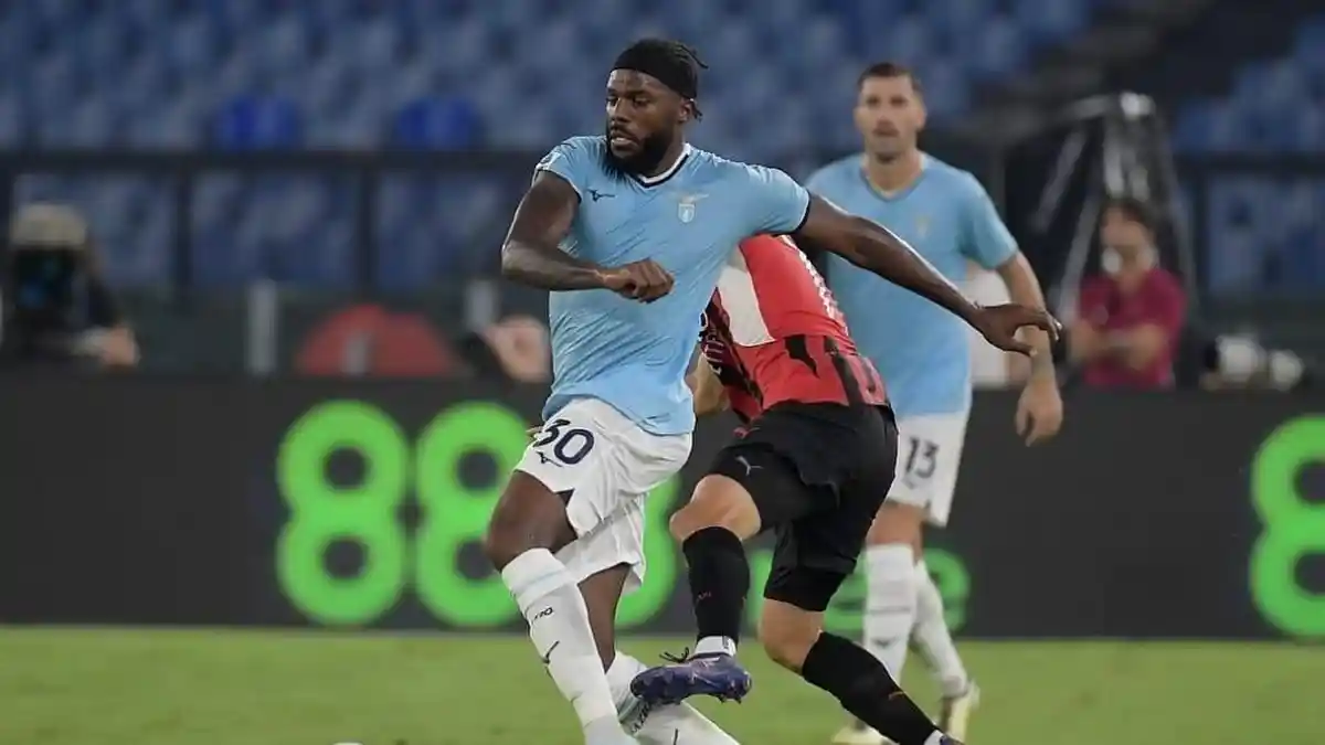 Duo Calon Pemain AC Milan yang Siap Berperan sebagai Bek Kiri