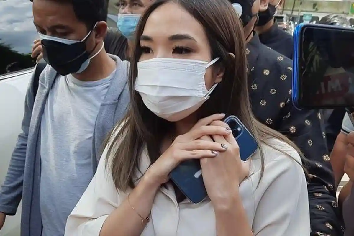Reaksi Gisel Saat Jawab Soal Penahanan Disorot, Imbas Jadi Tersangka Video Syur dengan Nobu