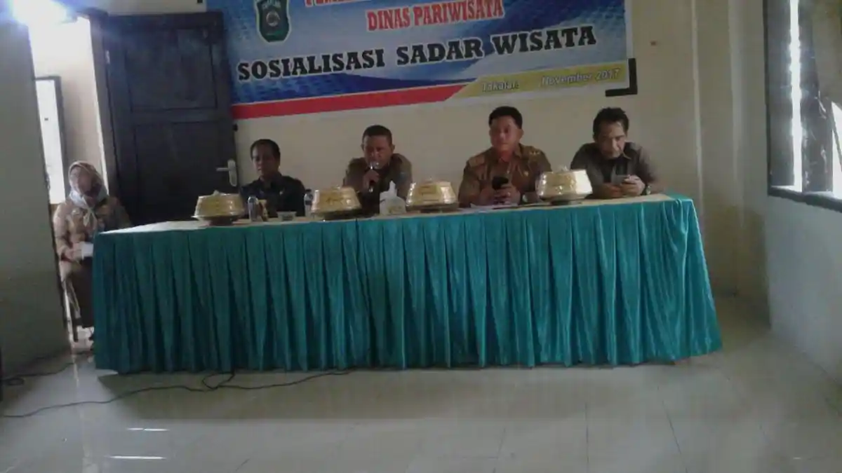 Kembangkan Wisata Tanggul Pantai Cinta, Camat Marbo Takalar Bentuk Ini