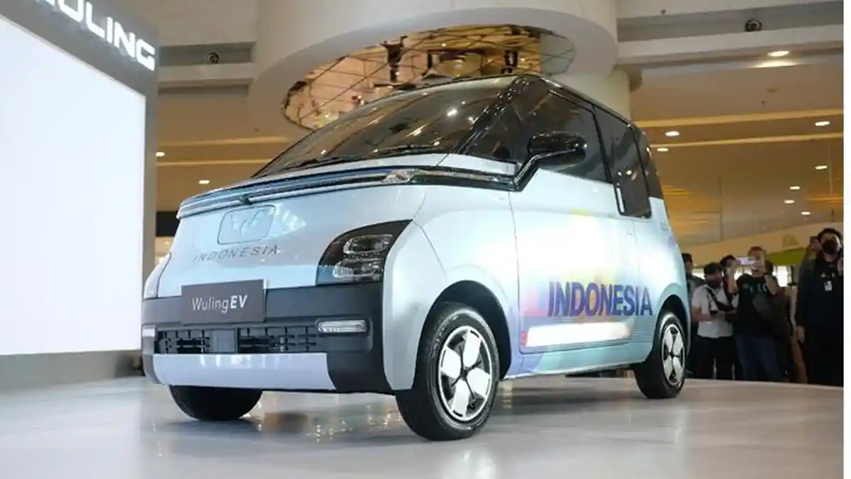 Wuling Pamer Mobil Listrik di Kawasan Borobudur