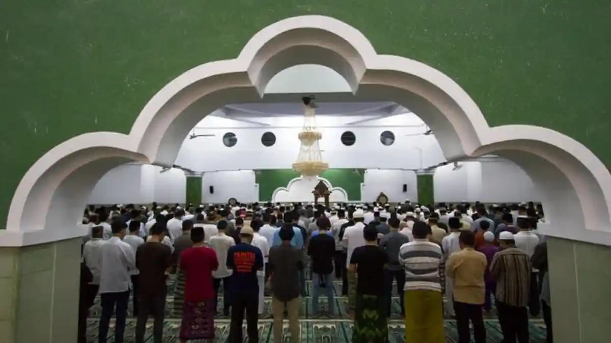 Bacaan Doa Iftitah dalam Sholat Lengkap dengan Arab, Latin dan Artinya