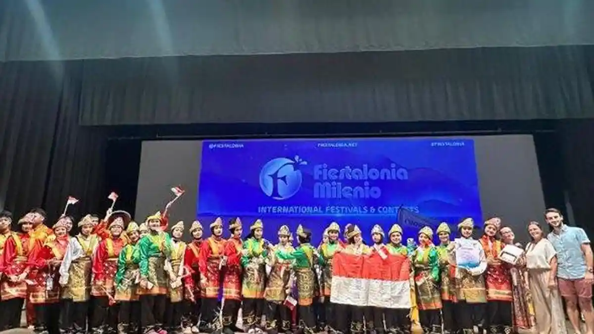 Tarian Ramphak Geulumbang dari Nanggroe Aceh Darussalam Menangkan Kompetisi Dancing di Italia
