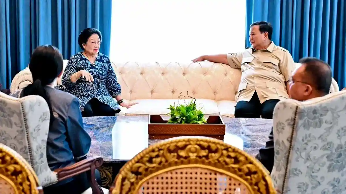 Usai Bertemu Megawati, Presiden Prabowo Tutup Seribuan Dapur MBG hingga Malam Takbiran di Sumut
