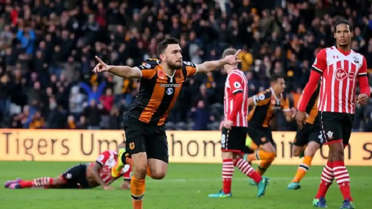 Robert Snodgrass Bangkitkan Semangat Skuat Hull City