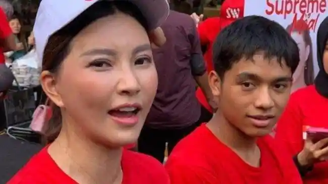 Tak Ada Tradisi Bagikan Angpao di Imlek Tahun Ini di Keluarga Sarwendah 