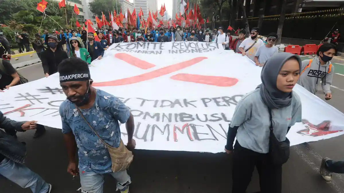 Penjelasan Kemnaker Terkait Waktu Libur Pada Perppu Cipta Kerja