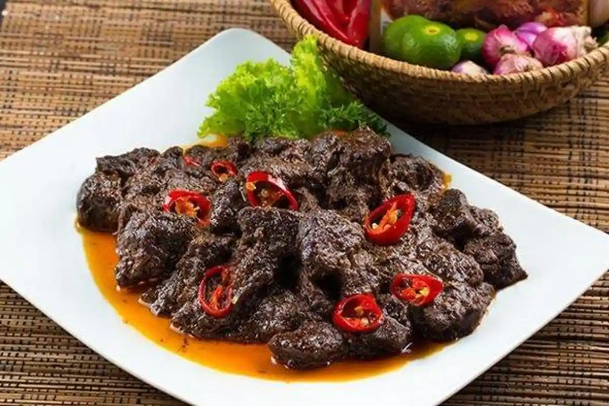 5 Cara Agar Kolesterol Tidak Naik Saat Banyak Konsumsi Daging di Momen Idul Adha